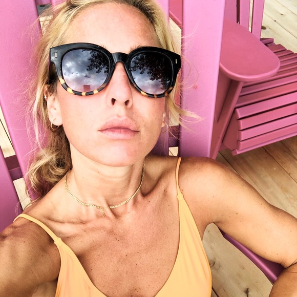 Meet your Posher, Ami - Picture 1 of 1